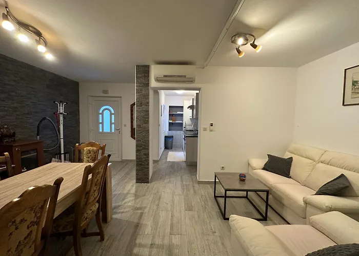 Petrovski Apartamento *