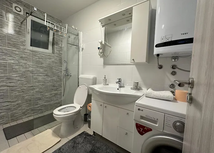 Petrovski Πόρετς